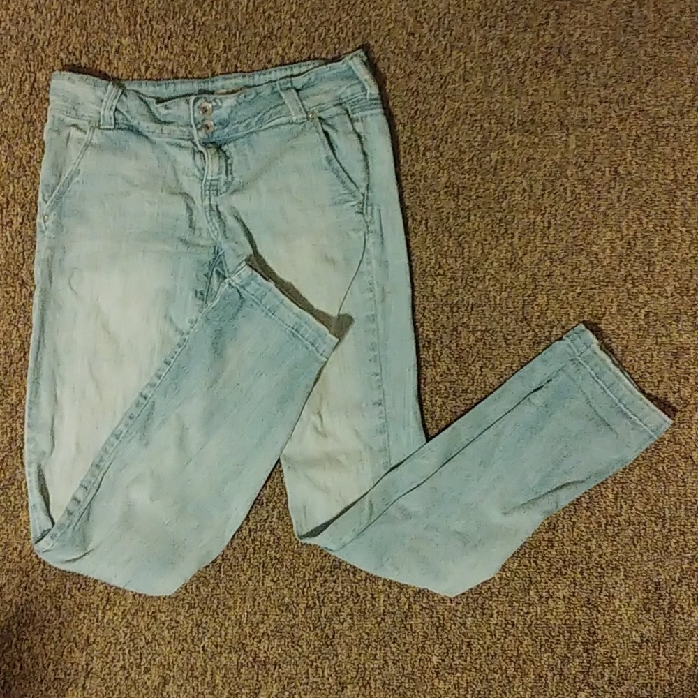 Straight Leg Jean